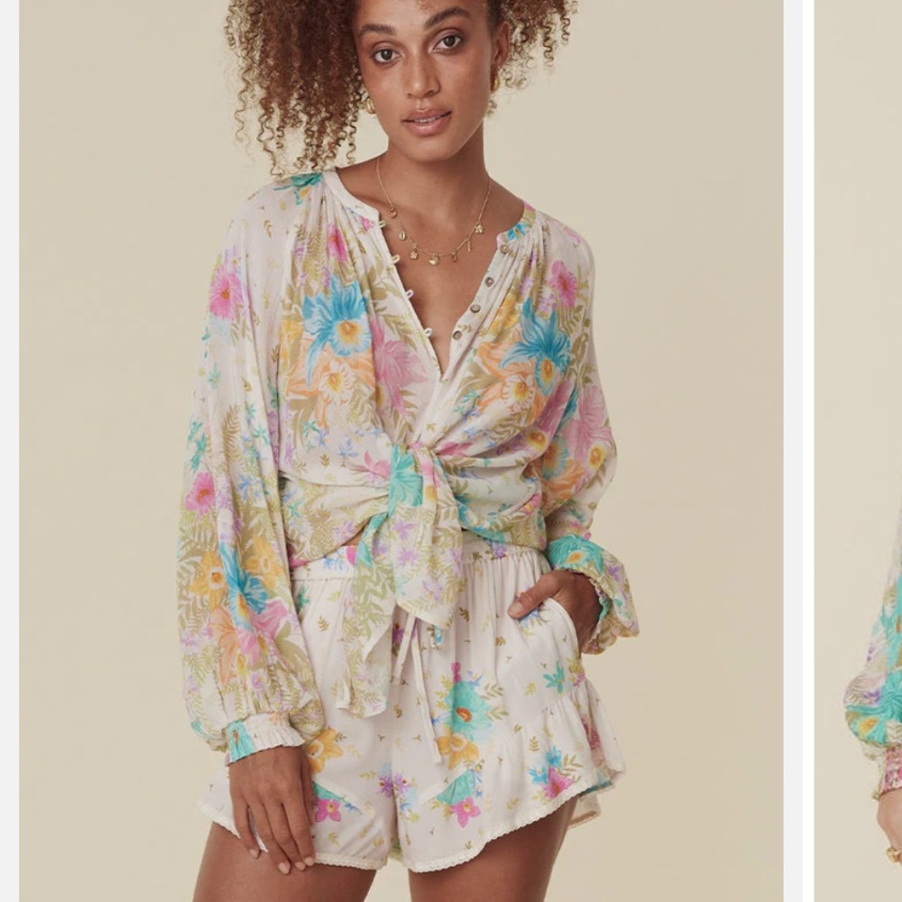 BNWT lei lei blouse small